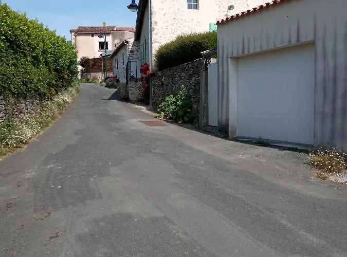 Basse De Ramparts Hébergement de vacances Vouvant